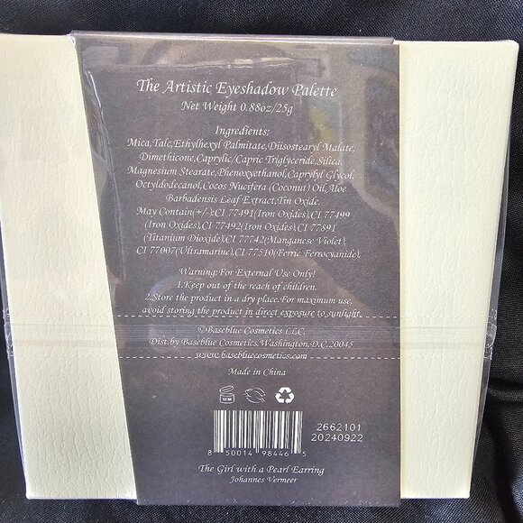 Base Blue x Meeco Eyeshadow Palette - Picture 4 of 4